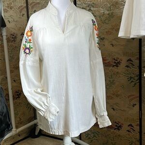 VINTAGE HOMEMADE EMBROIDERED WHITE BOHO HIPPIE LONG SLEEVE NO TAGS SZ M/S